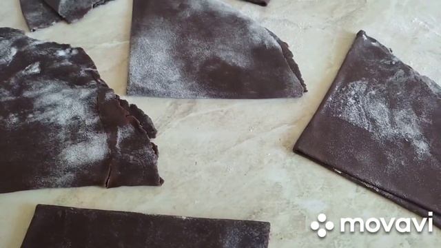 Подготовка к Новому году, пеку листы для "Спартака" , делаю слоёное тесто смотреть онлайн