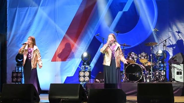 Дуэт "Best" студии эстрадного вокала "Best" руководитель Е.В.Балашова смотреть онлайн