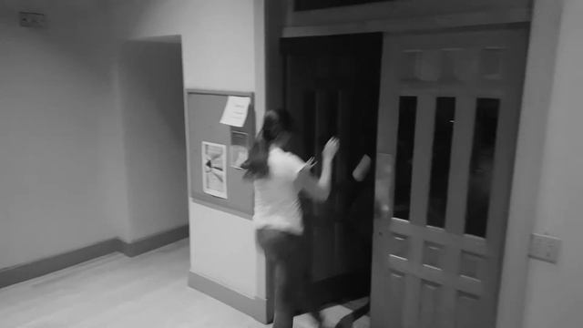 В ЛОВУШКЕ смотреть онлайн