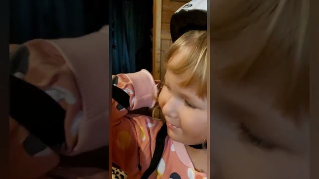 ВИТАЛИК ПРИХОДИ!  Я ТЕБЯ В КОЗЛИНЫЙ   РОГ СОГНУ! ПОТОМ РАЗОГНУ!...