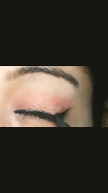 Eye Makeup in two minutes (Easy)