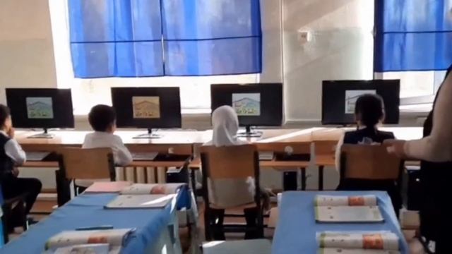 В комнате смотреть онлайн