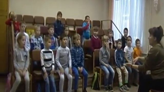 фрагмент урока в детской школе искусств. 12.09.2015. ХОР смотреть онлайн