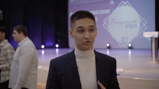 Вручение дипломов выпускникам Института авиамашиностроения и транспорта ИРНИТУ