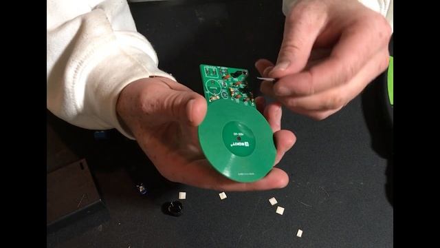 I Built an Amazon Metal Detector!! смотреть онлайн