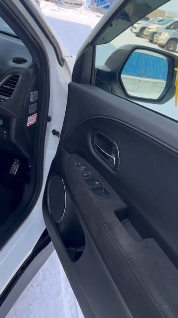 Хонда Везель 2016 RS из Японии под Заказ смотреть онлайн