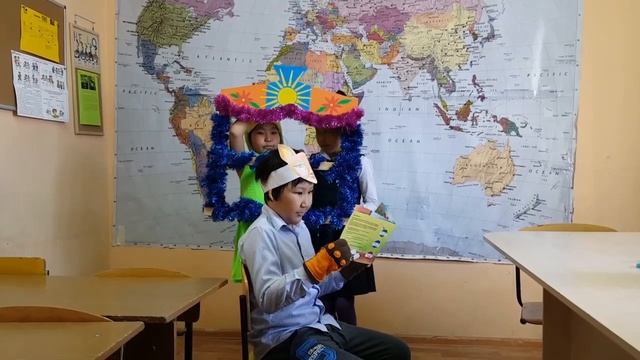 LIttle house сказка на английском языке. Любимые ученики 3"б"класса смотреть онлайн