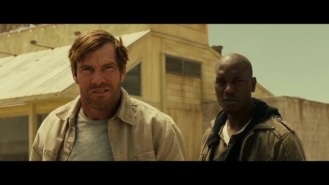 Михаил приехал на помощь Момент из фильма Легион 2010 смотреть онлайн