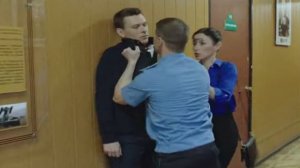 Курорт цвета хаки  8 серия [обзор]