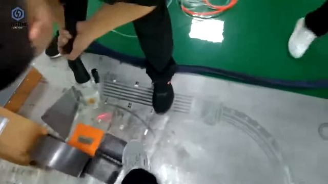 1000W Handheld Laser Cleaning Machine | Rust removal laser Machine for sale with Affordable Price смотреть онлайн