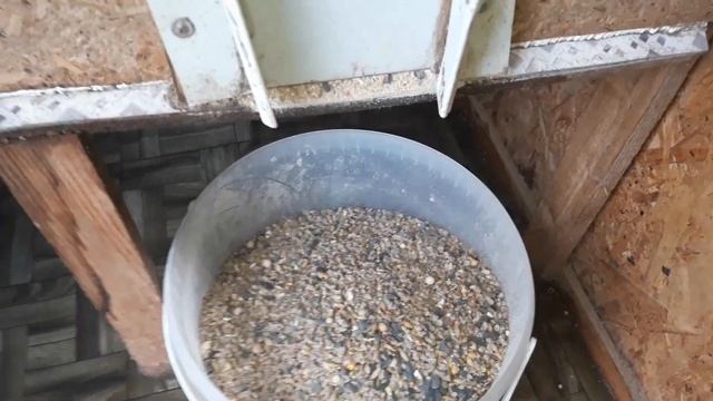 Кормохранилище. Удобство превыше всего.