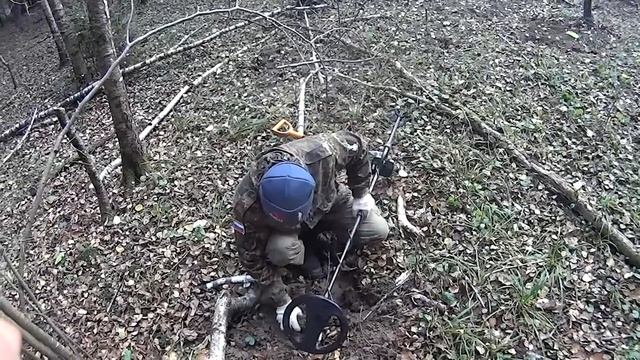 КОПАЕМ И ШУРФИМ ДОМ ЛЕСНИКА! Кладоискатель Белый Копатель!