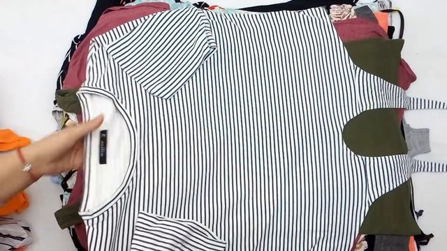 Мешок № 101037. Футболки Женские. Крем+ех. Арт 3165. Вес 16,4 кг. Кол-во 133 шт смотреть онлайн