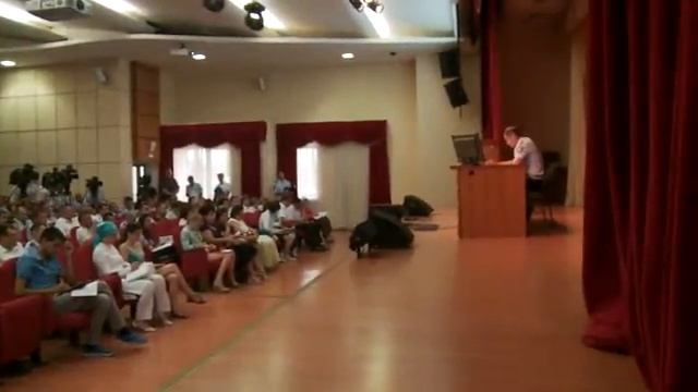 Рифкат Минниханов рассказал о судьбе выделенных полос на дорогах Казани смотреть онлайн