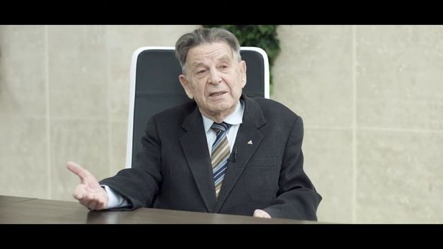 Игорь Томилин, профессор, автор онлайн-курсов смотреть онлайн