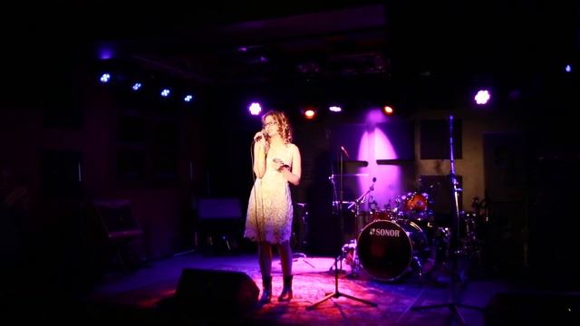 Мария Соколова - отрывок из Анны Снегиной (С.Есенин) смотреть онлайн