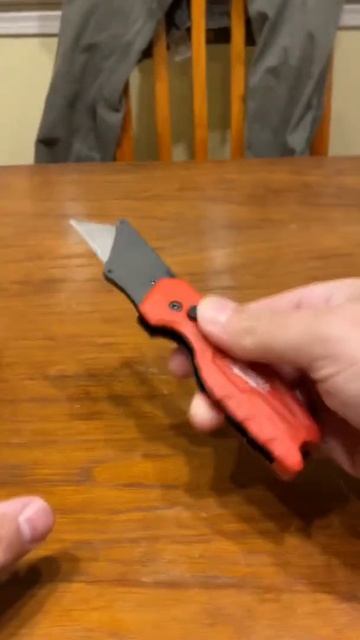 Milwaukee Fastback- great utility knife #shorts смотреть онлайн