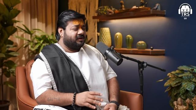 Shree Hanuman Chalisa Ka Paath TRS Par Ft. Rasraj Ji Maharaj | Hanuman Jayanti 2024