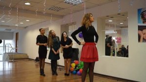 2. Прикольно. Между нами девочками.