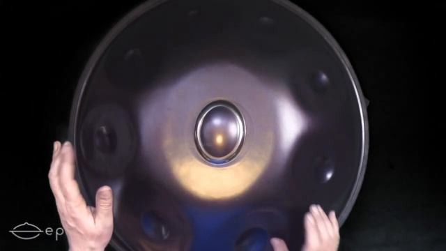 ZEPHYR - D Chandhra 11 - D) [G] A Bb C D Eb F G A [C, D] смотреть онлайн