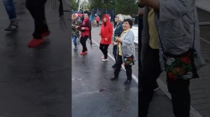 танцы в парке