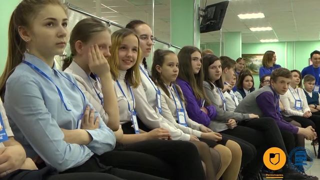 Человек в ПЛЮС первая сессия смотреть онлайн