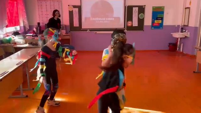 2"б" сынып оқушыларының"Адам ағзасы" атты қойылымынан үзінді смотреть онлайн