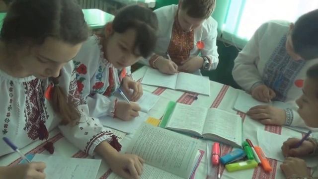 Алгебри (7 клас). Тема: Рівняння з двома змінними. смотреть онлайн