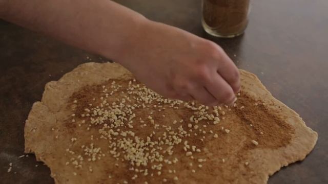 Vegan Cinnamon Roll Waffles смотреть онлайн