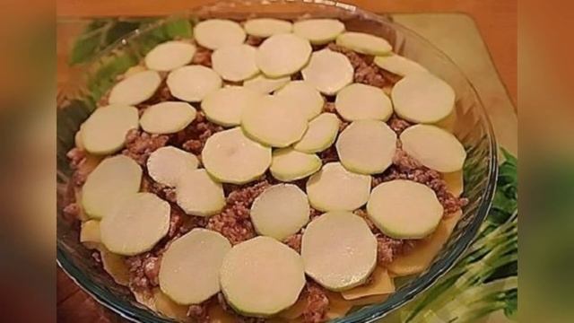 Рецепт картофельной пиццы в духовке без теста