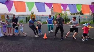 Спортивное мероприятие "Мама, папа, я - наша дружная семья"