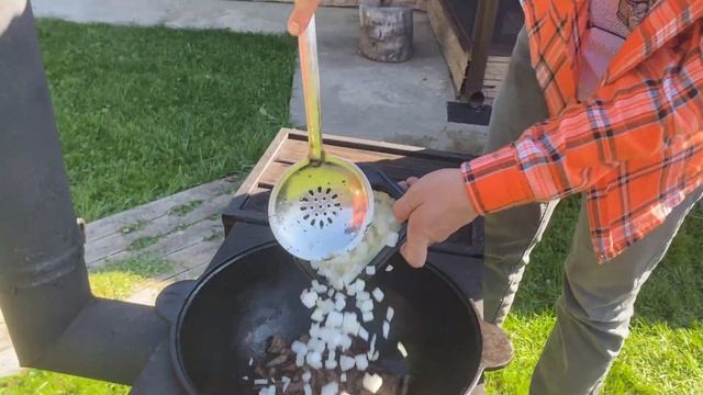 Лагман в казане на костре смотреть онлайн