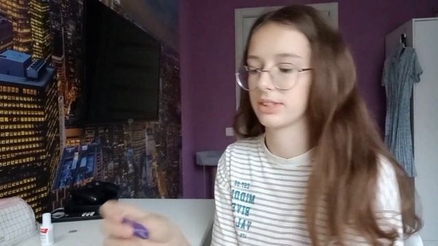 Back To School/одежда и канцелярия в школу