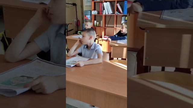 Учимся читать на английском языке по учебнику Spotlight 2 смотреть онлайн