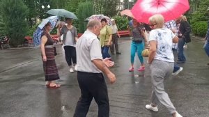 Чика-чика, ты спелая клубника!!! Танцы в парке Горького!!! Харьков 2021