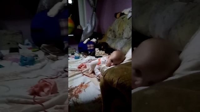 Проснулись ночь, нам весело смотреть онлайн