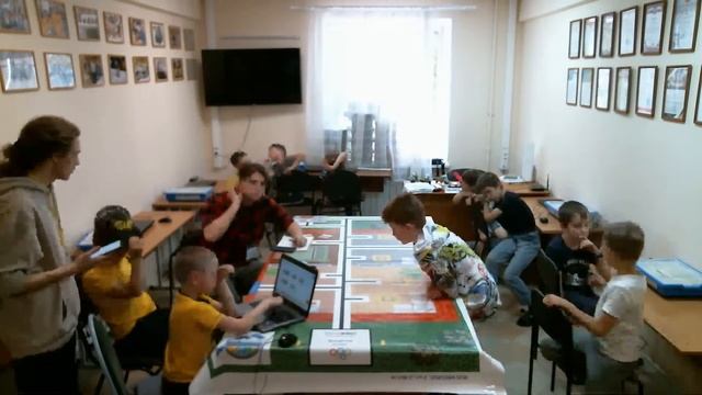 Робот-помощник WeDO 2.0 - UniFest-2023 смотреть онлайн