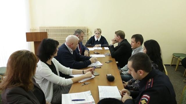 На повестке дня комиссии по безопасности дорожного движения вопросы о продлении автобусных маршруто смотреть онлайн