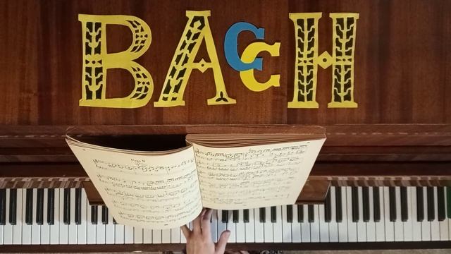 И. С. Бах ХТК II том. Фуга c-moll. Альт, тенор