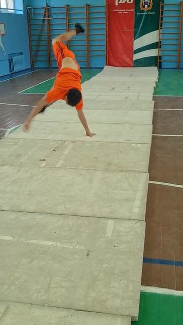 Мепаришвили Даниил10 - 27.11.2021 г Олимпиада по Физической культуре муниципальный этап смотреть онлайн