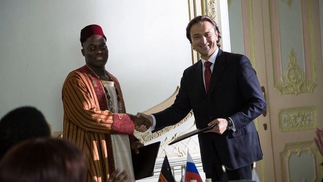 Дипломат российский комедийный сериал анонс смотреть онлайн