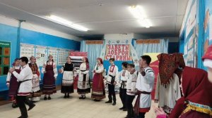 Фольклорный ансамбль «Беседушка» - «На печке сижу»