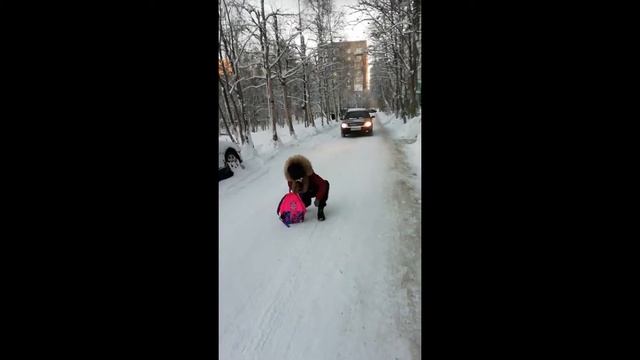 Зима прекрасна, когда безопасна! смотреть онлайн