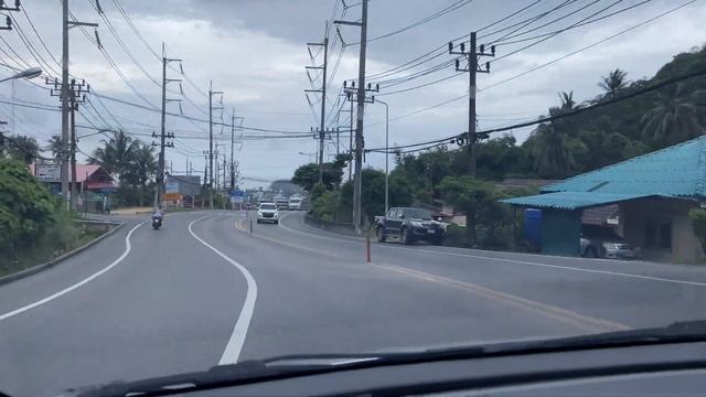 Катаемся по Пхукету, пляж Карон перед штормом. Сентябрь 2024. Phuket vlog