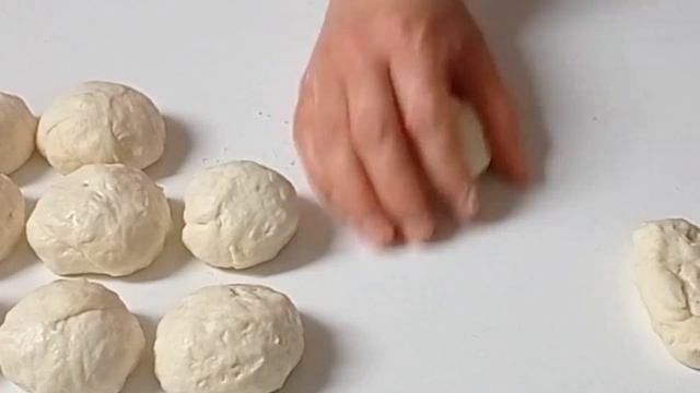 БУЛОЧКИ НА ЗАВТРАК🍓 Бездрожжевое тесто за 5 минут #булочкинакефире#булочкикакпух