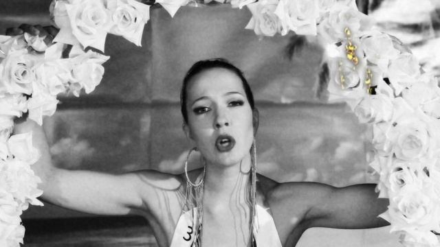 Гриша любит Грушу — Мартини с шармэлькой смотреть онлайн