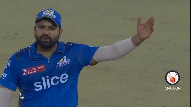 Nita Ambani and Rohit Sharma angry React When kunal Pandya leave ground in LIVE Match M vs LSG