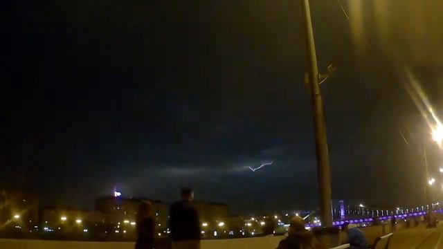 Молния в Москве 3 смотреть онлайн