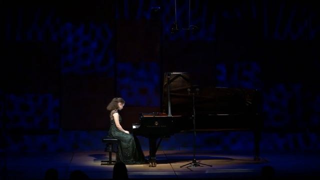 LIVE: Лауреаты IV Конкурса пианистов В. Крайнева в возрастной категории от 13 до 15 лет смотреть онлайн