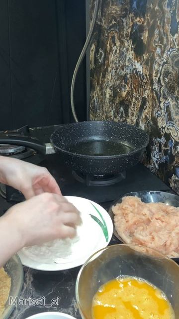 Котлеты по-киевски #reels #еда #рецепты #ужин #обед #завтрак #вкусно #shorts